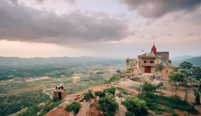 Ajmer & Pushkar Day Trip with Lunch & Camel ride