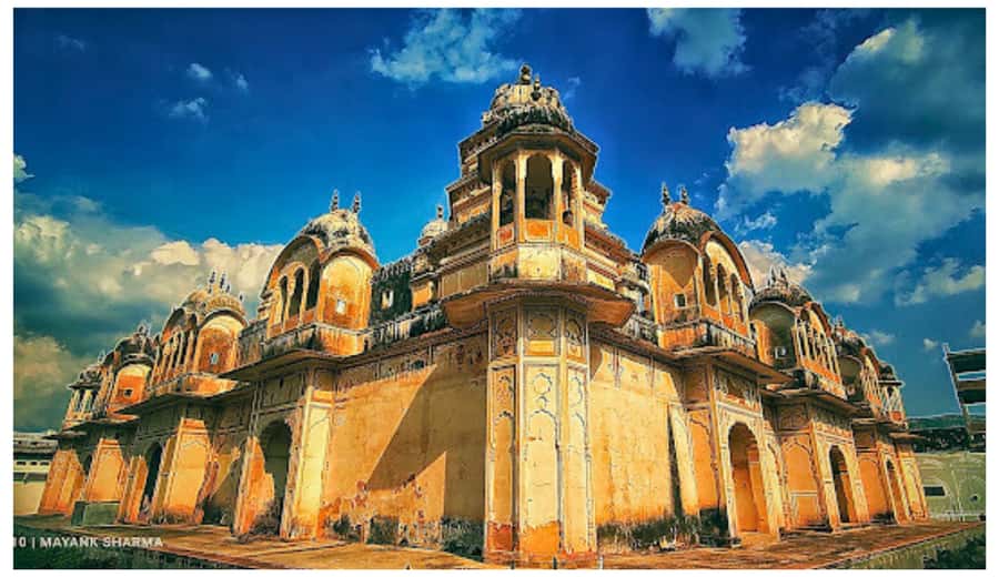 Jaipur: Ajmer & Pushkar Day Trip with Lunch & Camel ride - The half-hour road to Pushkar