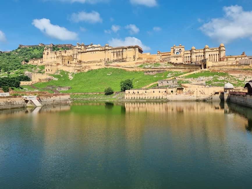Jaipur: Amber Fort Guided Tour and Entry Ticket - Why Amber Fort deserves your Jaipur morning
