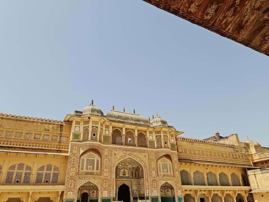 Jaipur: Amber Fort Guided Tour and Entry Ticket - Sheesh Mahal, where the walls catch the light