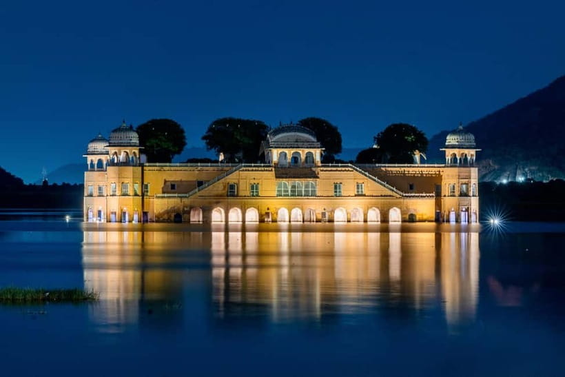 Jaipur: Amber Fort Light & Sound Show with Dinner - Key points at a glance