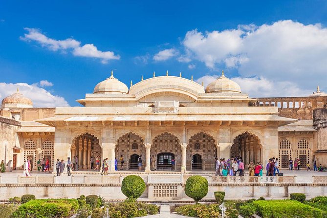 Jaipur Amer Fort, Jal Mahal & Stepwell Private Half-Day Tour - Hawa Mahal and the story behind the windows
