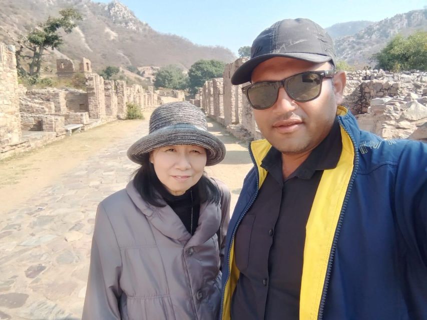 Jaipur: Chand Baori & Bhangarh Fort tour - All Inclusive - Bhangarh Fort and the story after sunset