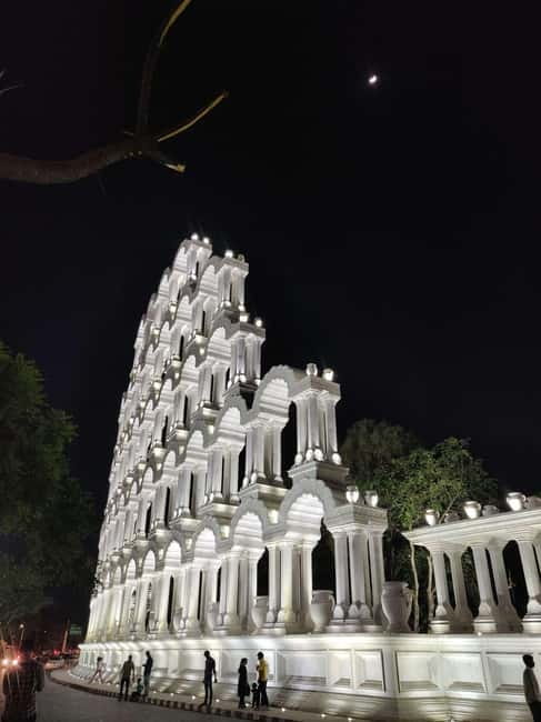 Jaipur: City Night Tour with Patrika Gate & Masala Chowk Tea - Albert Hall Museum under the night sky