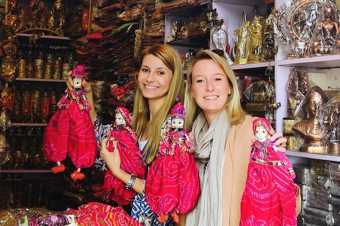 Jaipur City Shoping Tour With Pink City - Bapu Bazar for jootis, sarees, and ready-made textiles
