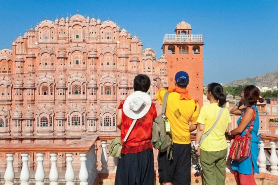 Jaipur: City Sightseeing Private Full-Day Guided Tour - Shopping is flexible, but speak up early