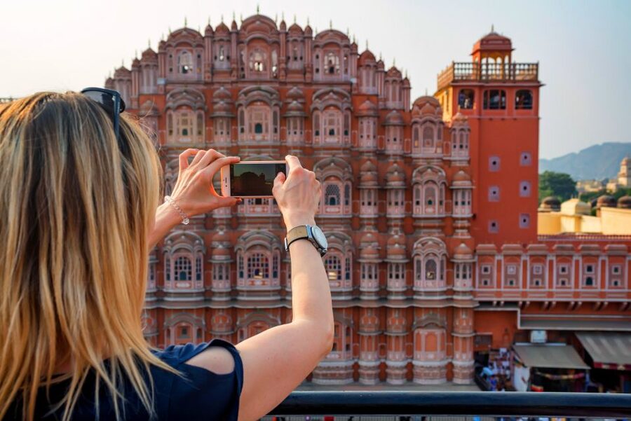 Jaipur City Tour: City Palace, Jantar, Hawa & Jal Mahal - Jal Mahal: a peaceful view with no interior access
