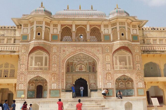 Jaipur City Tour with a Licensed Guide - Royal Gaitor gives the day a calmer pause