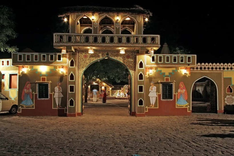 Jaipur: Cultural Evening Tour & Dinner at Chokhi Dhani - What the Chokhi Dhani evening is really like