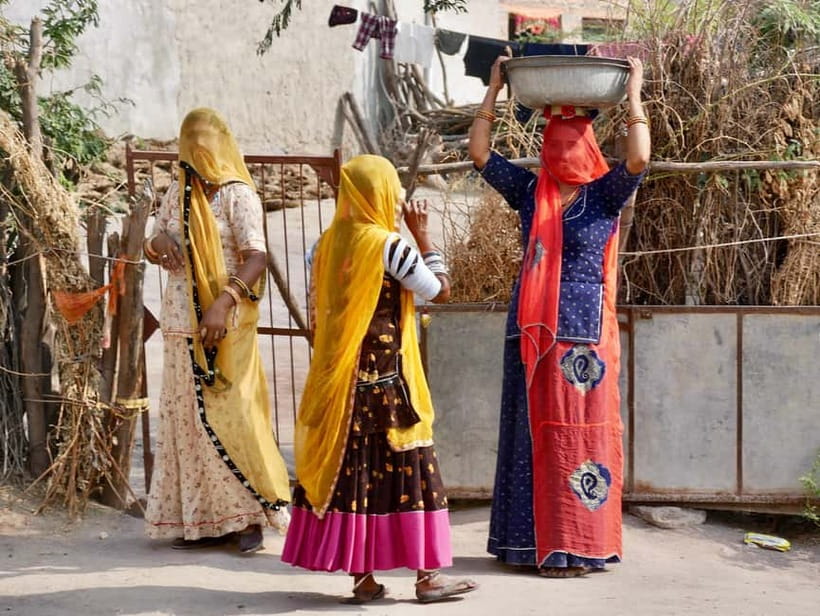 Jaipur: Cultural Tour with Artisan Craft Experiences - Value at $21 per person