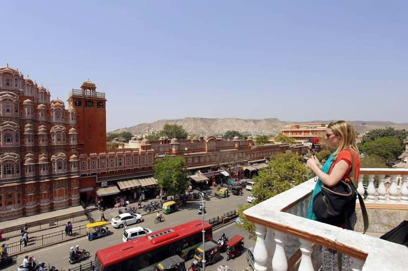 Jaipur: Explore City Sights, Amber Fort & Monkey Temple - A morning among flowers, chai, and Jaipur street life