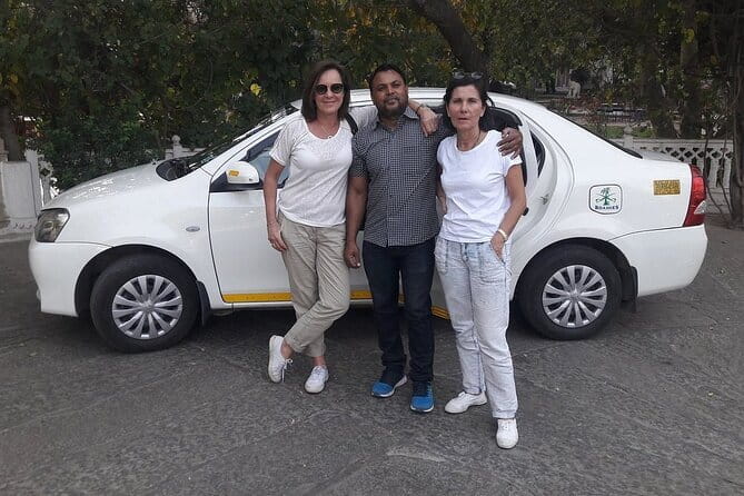 Jaipur Full Day Attractions Tour by AC Car with Local Guide - City Palace and Jantar Mantar