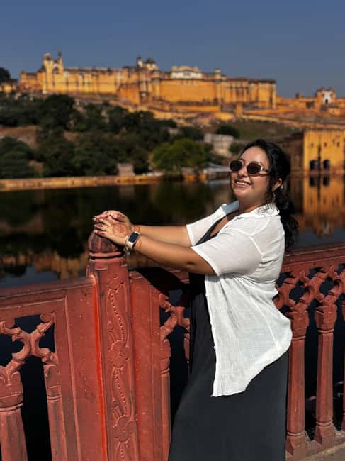 Jaipur: Full Day City Highlights Tour with Tour Guide - Amber Fort: two hours inside Jaipur’s hilltop palace