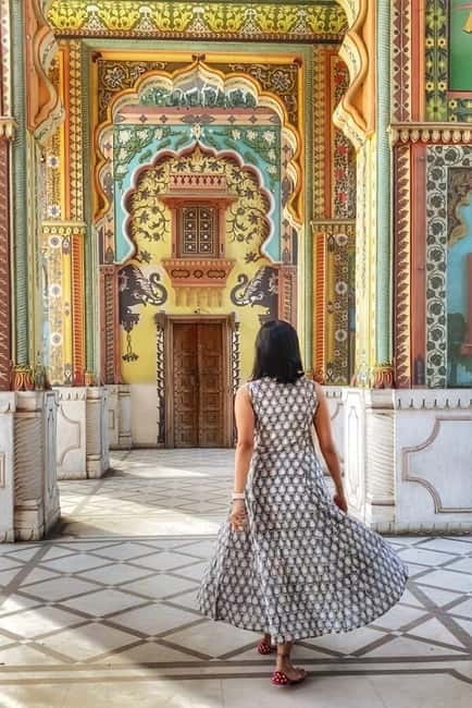 Jaipur: Full Day City sightseeing with Car, Guide & Lunch - What this Jaipur day tour is really trying to do