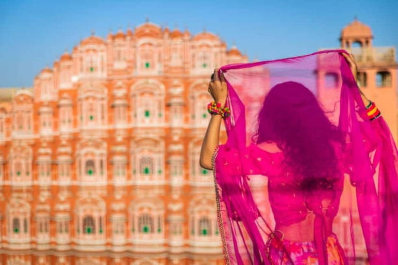 Jaipur: Full Day City sightseeing with Car, Guide & Lunch - Panna Meena Ka Kund and its precise stairways