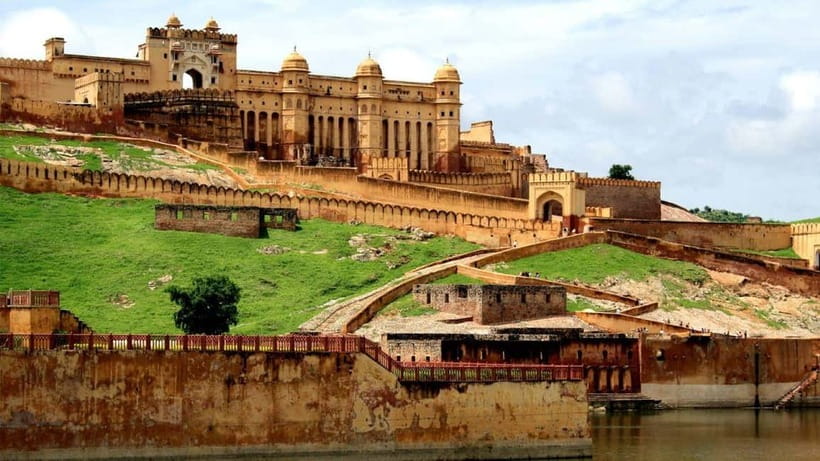 Jaipur: Full Day City sightseeing with Car, Guide & Lunch - Jantar Mantar needs a clear answer