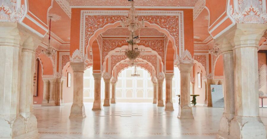 Jaipur: Full-Day Private City Tour by Car with Guide - Lunch, tickets, and the real value of $24