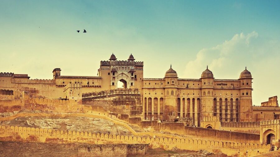 Jaipur: Full Day Sightseeing Tour By Car & Local Tour Guide - Amber Fort, Jaipur’s grand opening scene
