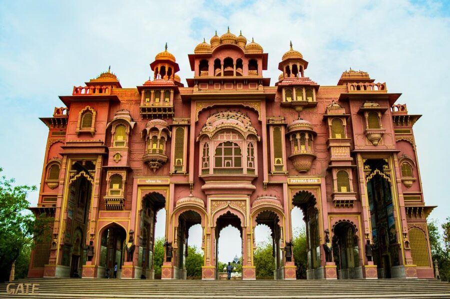 Jaipur: Full-Day Sightseeing Tour with Guide and Lunch - Key points to know before booking