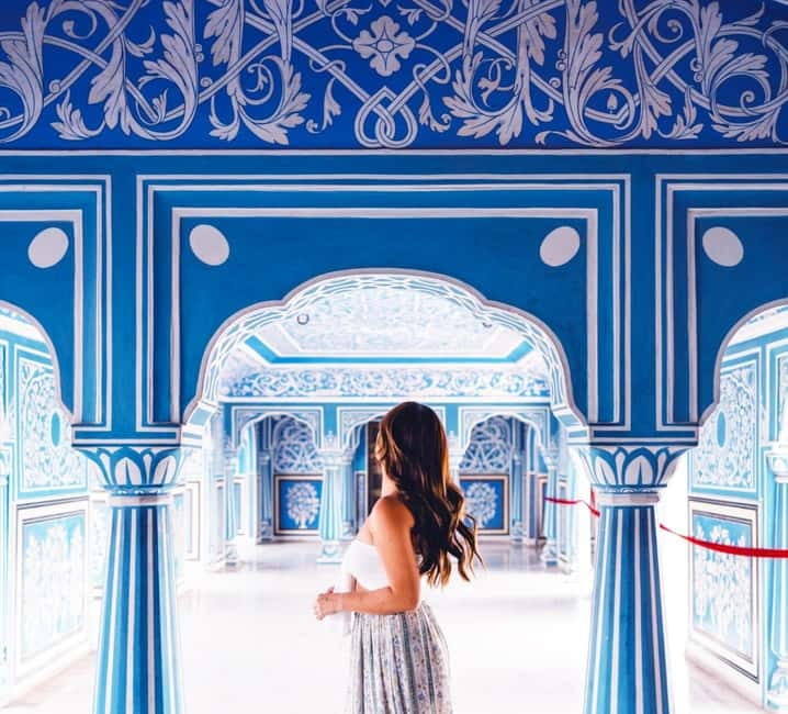 Jaipur: Full-Day Sightseeing Tour with Guide and Lunch - Hawa Mahal: Jaipur’s famous pink facade