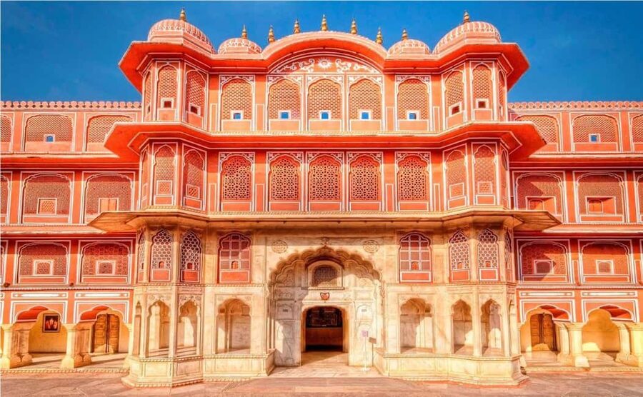 Jaipur: Full Day Sightseeing with Professional Photographer - City Palace: the heart of Jaipur’s royal quarter