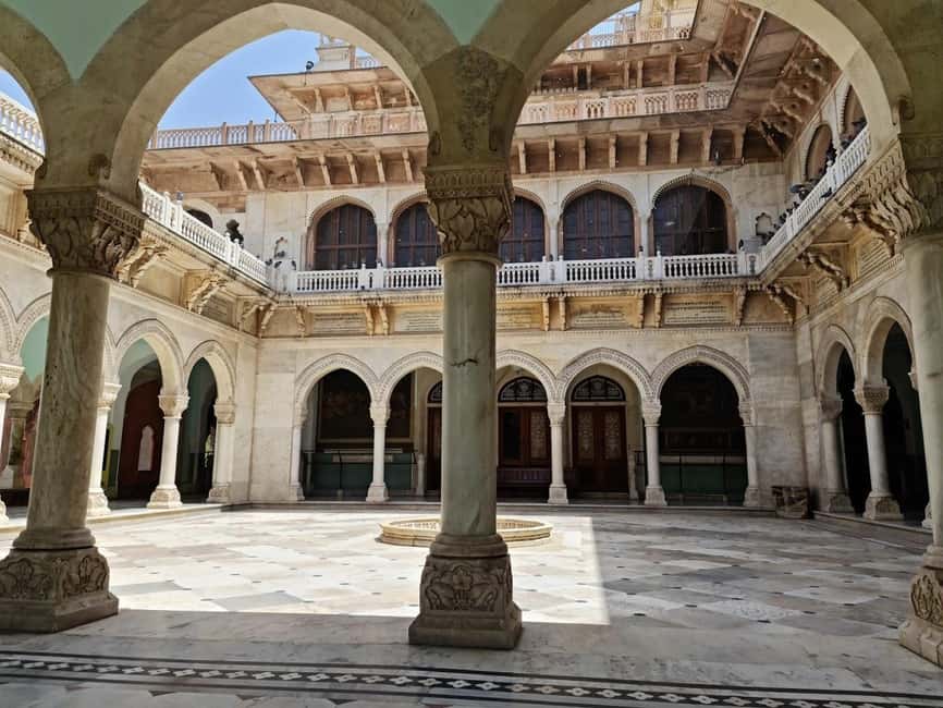 Jaipur: Full or Half-Day City Sightseeing Guided Tour - Jal Mahal, a quick stop beside Man Sagar Lake