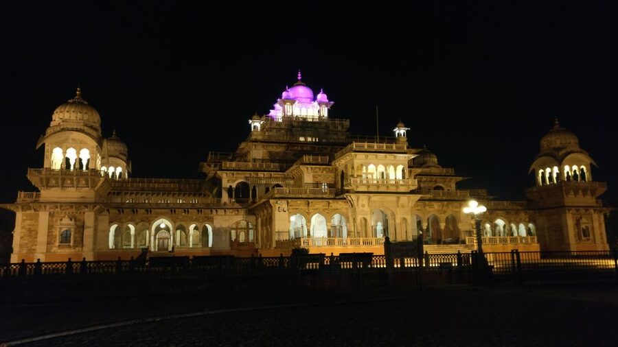 Jaipur: Guided Evening Walking Tour with a Local - Starting at Amar Jawan Jyoti