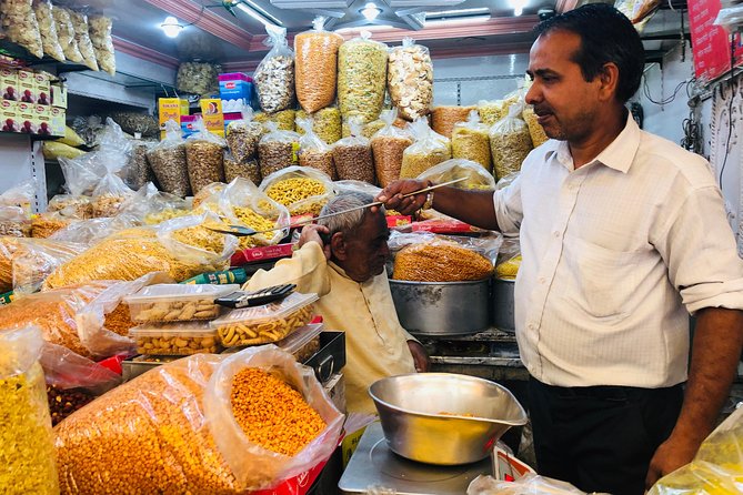 Jaipur Guided Food Walk Eat Just Like a Local - Tea, coffee, water, and a full meal