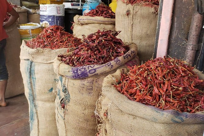 Jaipur Guided Food Walk Eat Just Like a Local - Eating through Tripolia Bazar