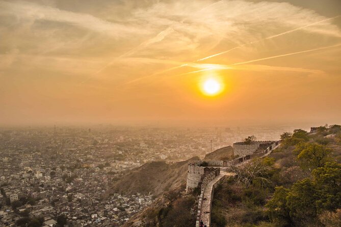Jaipur Half-Day Evening Tour with Sunset and Dinner - Why Jaipur works so well after dark