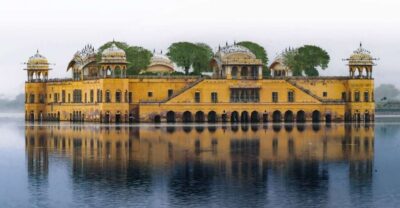 Jaipur Half-Day Tour Amer Fort, Jal Mahal & hawa mahal.