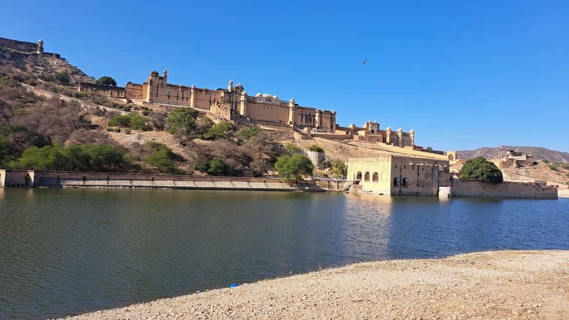 Jaipur Half Day Tour By Tuk Tuk With Local Chaiwala - Hawa Mahal: Jaipur’s Photogenic Starting Point