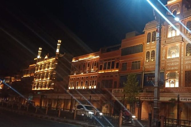Jaipur Heritage Evening Walk - The Twilight Magic of Pink City - Rooftop tea beside Hawa Mahal