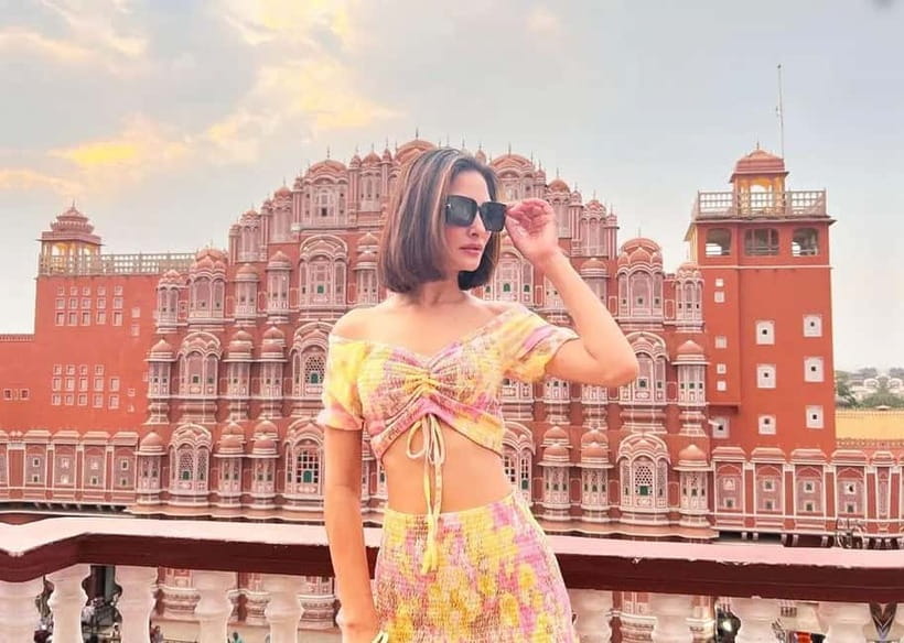 Jaipur: Instagram Photo Experience with a Guide - City Palace and Jantar Mantar: two very different photo stops