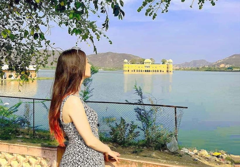 Jaipur: Instagram Photo Experience with a Guide - Jal Mahal, Royal Gaitor, and a quieter change of pace