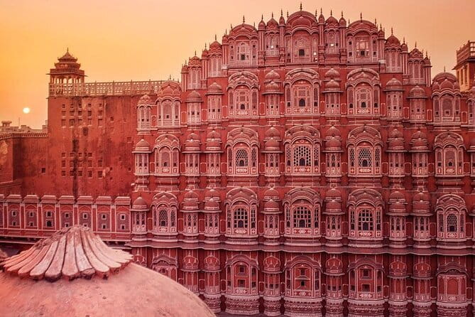 Jaipur Instagram Tour of Photogenic Spots - Birla Mandir begins the day with white marble