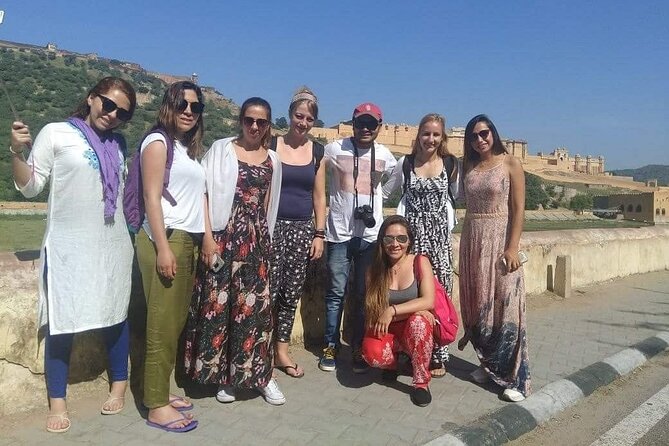 Jaipur Local Sightseeing Tour by Car and Driver - Starting at Hawa Mahal at 9 in the morning