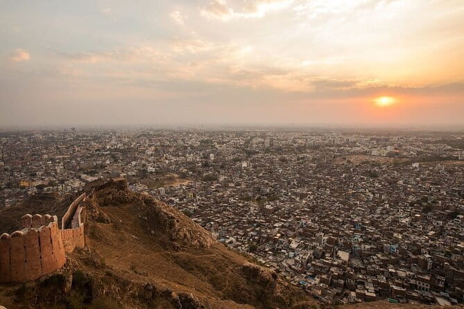 Jaipur Nahargarh Fort Sunrise or Sunset Tour with Flower Market - Nahargarh Fort: Jaipur at sunrise or sunset