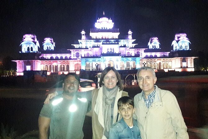 Jaipur Night Tour with Scenic Sunset at Monkey Temple - Sunset and monkeys at Galta Ji