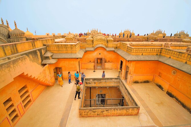 Jaipur No Shopping Guided Sightseeing Tour with Heritage Walk - Entering the City Palace