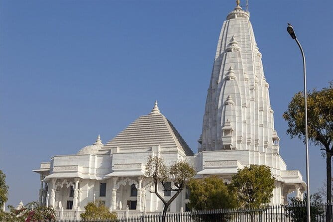 Jaipur One Day Private Sightseeing Tour with Guide - Panna Meena Stepwell: an atmospheric first stop