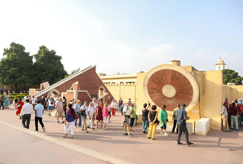 Jaipur: Personalized Full-Day City Tour by Car with Options - City Palace and Jaipur’s royal center