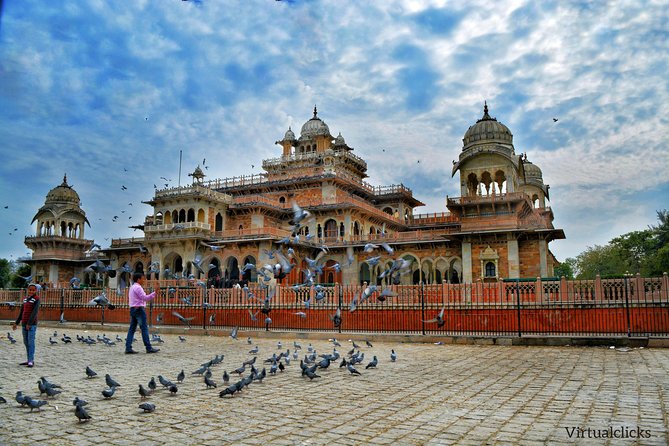 Jaipur Private City Tour By Car (All-Inclusive) - Hawa Mahal and Jaipur’s most famous facade