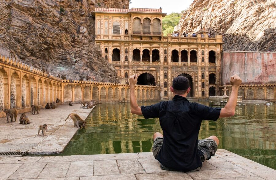 Jaipur: Private Customised City Tour - Panna Meena ka Kund and Anokhi add a quieter side