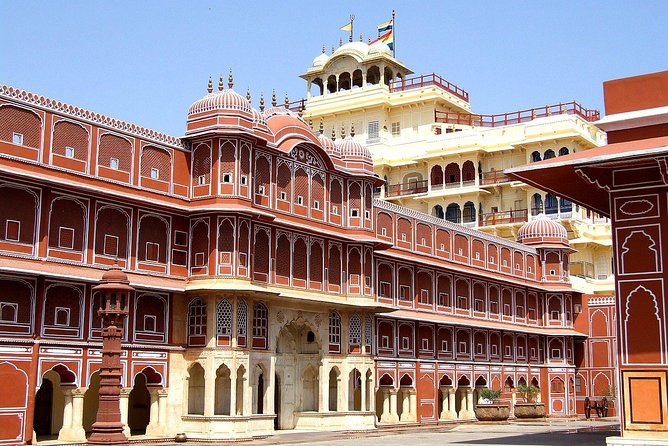 Jaipur: Private Day Trip by Tuk-Tuk & Guide with Pick-Up & Drop - City Palace and the Story of Jaipur’s Rulers