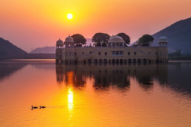 Jaipur Private Day Trip from Jaipur - City Palace and the working heart of old Jaipur