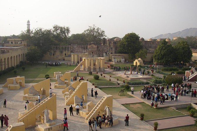 Jaipur Private Day Trip from Jaipur - Jal Mahal, a one-hour pause by Man Sagar Lake