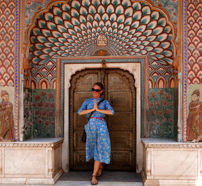 Jaipur: Private Full Day City Sightseeing Tour with Guide - Timing, walking and what to bring