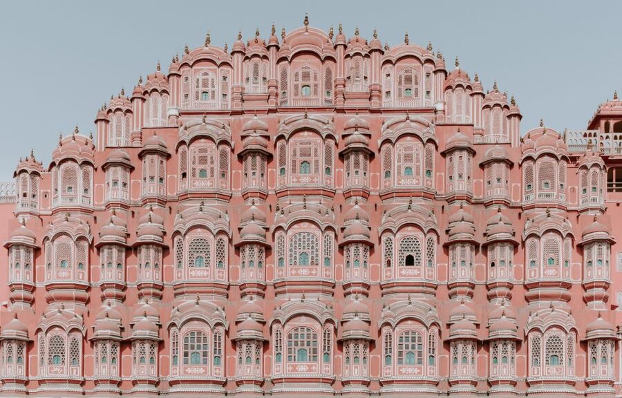 Jaipur: Private Full Day City Sightseeing Tour with Guide - Gaitor Ki Chhatriyan and the quieter final stop