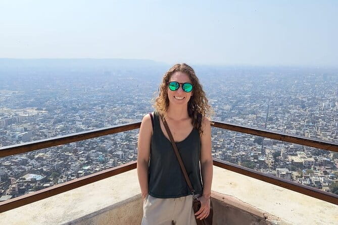 Jaipur: Private Full-Day City Sightseeing with Pick-Up & Drop off - Amber Fort: give the first two hours to the hilltop palace